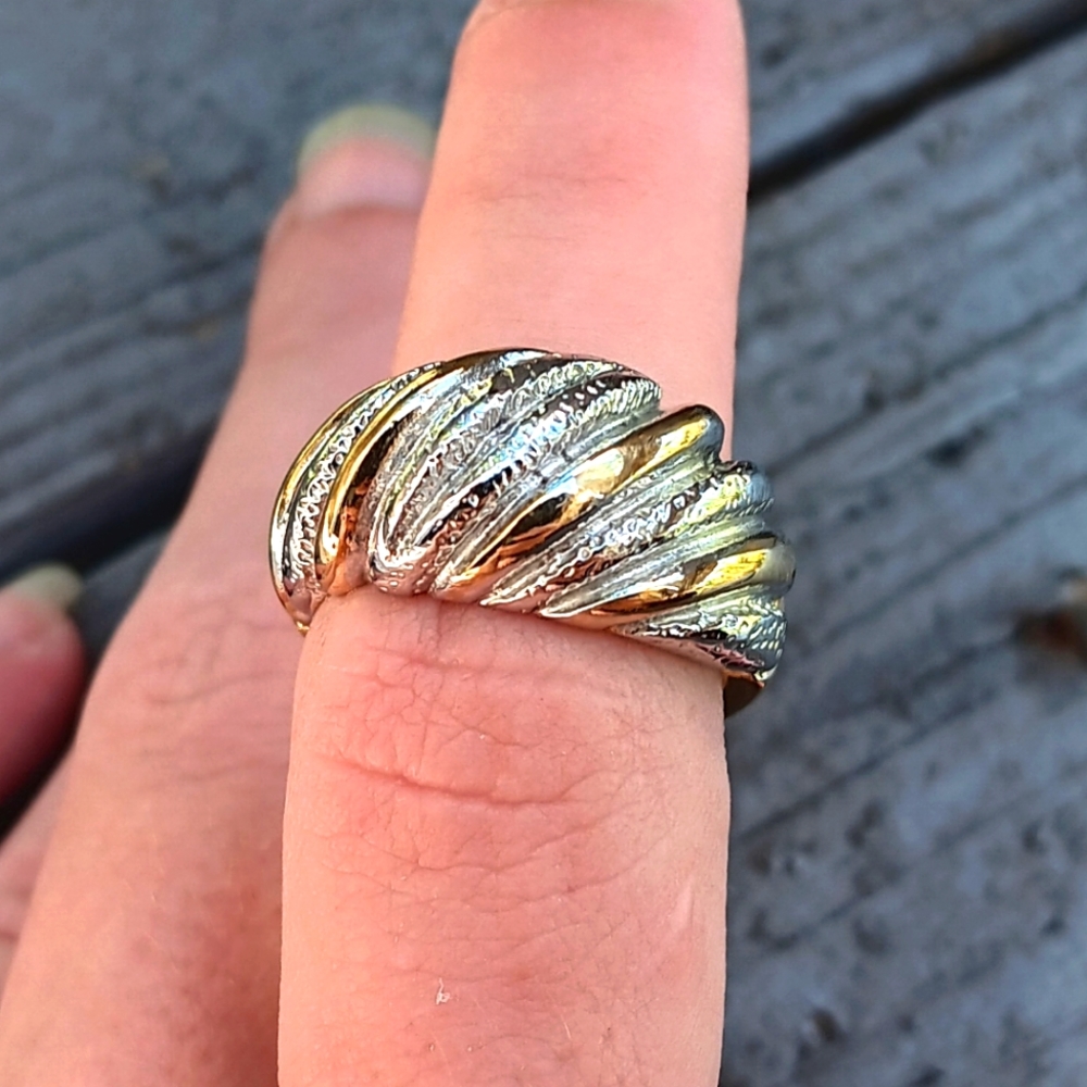 Premier Designs Two Tone Gold Ring size 6